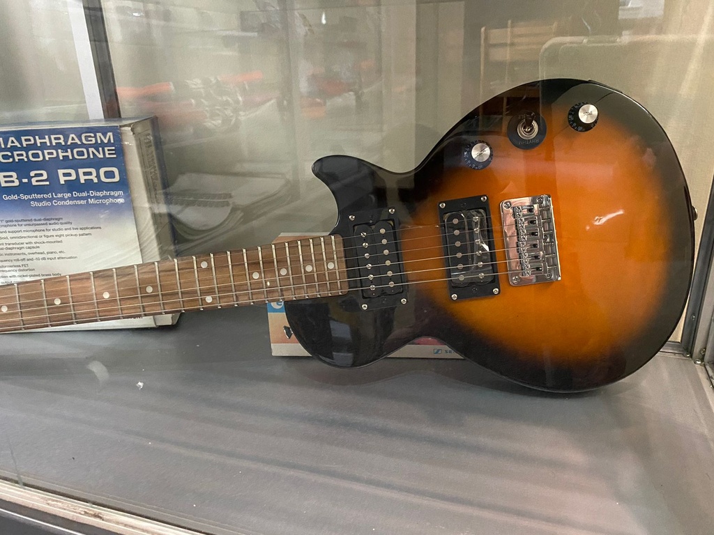 Guitarra Eléctrica Sunburst - Epiphone Special Les Paul Pequeña